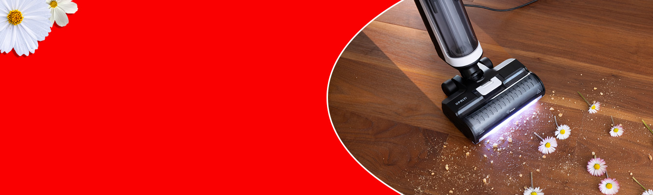 The image shows Polti appliances cleaning a floor with steam.