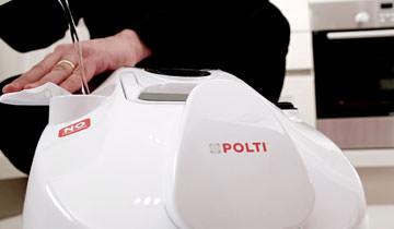 Person pouring water into POLTI FAV50 Vaporetto Lecoaspira Multifloor
